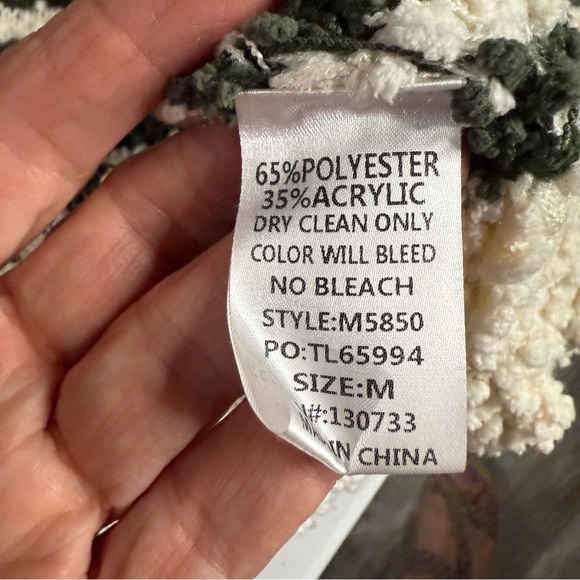 Umgee Striped Cardigan Oversized Popcorn Knit Olive & Cream Women’s Size Medium - Picture 11 of 12